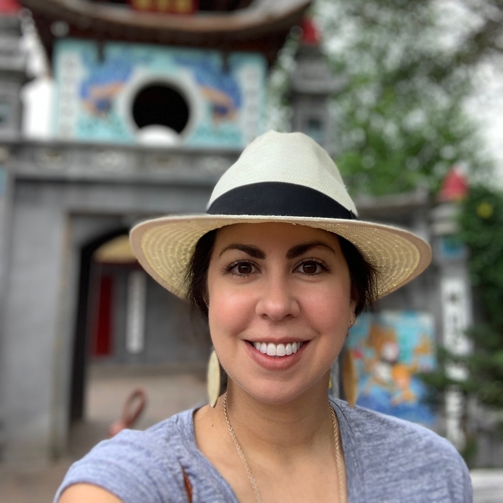 Meet your Posher, Christina